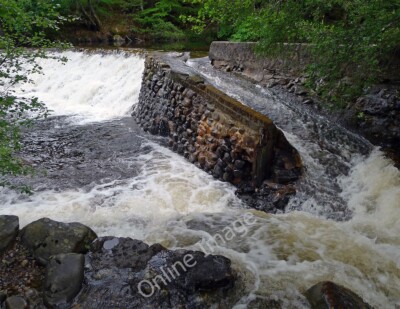Photo 6x4 Weir on the River Orrin Coul of Fairburn Plenty of water rushin c2011