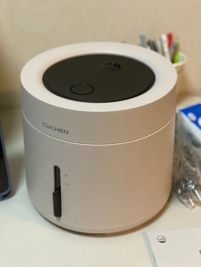 CUCHEN Electric Rice Cooker for 4 People Mini Rice Cooker CRE-D0401P / 220V
Opens in a new window or