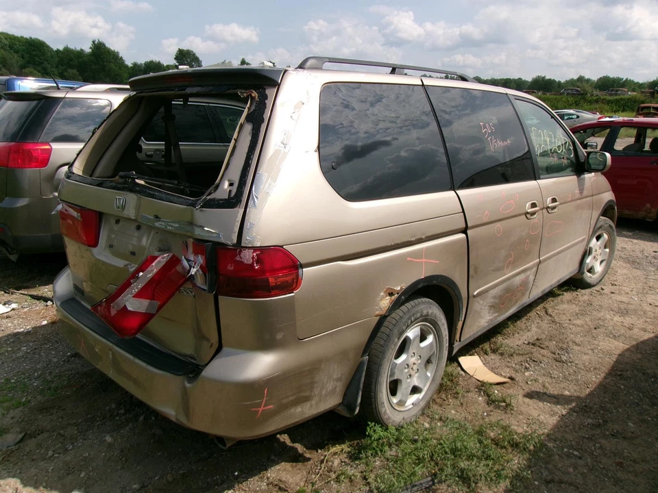 Used Washer Fluid Reservoir fits: 2000 Honda Odyssey Grade A Foto 4 de 4