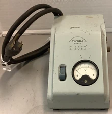 VINTAGE TIYODA TOKYO P-117V S-8V5A MICROSCOPE POWER SUPPLY (B26)