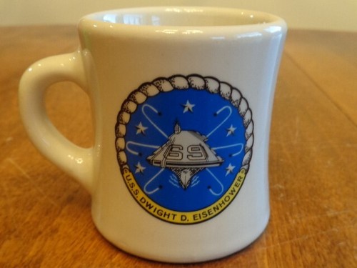 USN U.S.S. DWIGHT D. EISENHOWER SCHWERER DINERBECHER HERGESTELLT IN USA