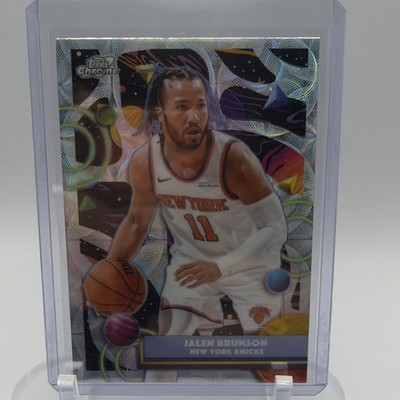 Topps Chrome Cosmic Jalen Brunson New York Knicks #8 Nucleus Refractor 2024-25