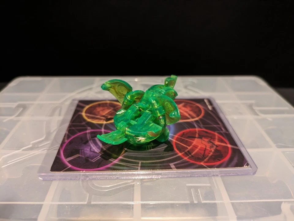 Bakugan B1 Translúcido Ventus Skyress Neón Refundido Hecho a Medida Foto 2 de 4