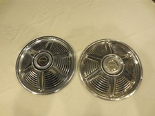 Vintage 1965 Oem 14 Ford Mustang Hubcaps Wheel Covers - Set Of 2 Vintage 1965 Oem 14 Ford Mustang Hubcaps Wheel Covers - Set Of 2