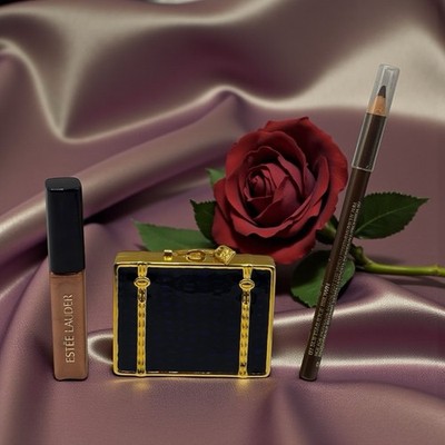 Estée Lauder World Traveler SUITCASE Compact Lucidity Translucent Powder - 0.1oz