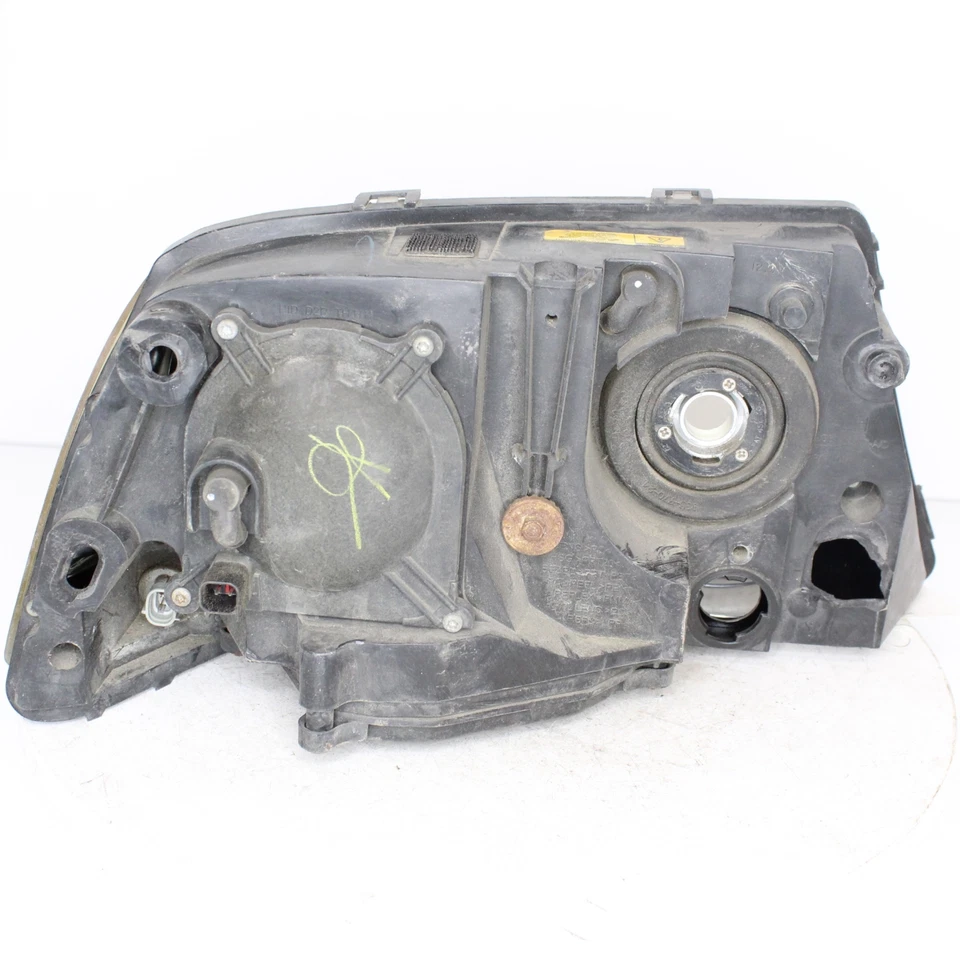 2004 Lincoln Aviator Left Headlamp Assembly Part Number - 114-00738L - Image 3 of 4