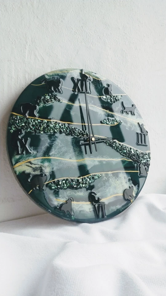 Wall epoxy resin clock Home Decor hand made emerald  craft - Image 4 of 4