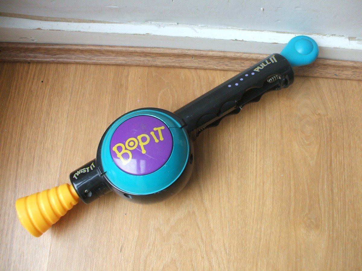 BOP IT CLASSIC EXTREME XT PINK SMASH TETRIS R2D2SILLY SAUSAGE BEATS STAR  WARS | eBay