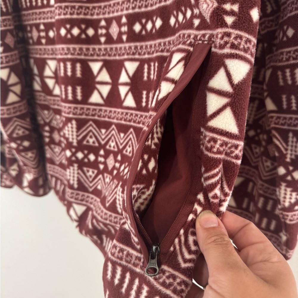 Duluth Trading Geometric Patterned Pullover Relax… - image 8