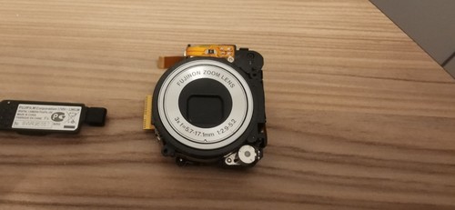 Fujifilm Finepix J30 12.2MP Objektiv Ersatz - Bild 2 von 13