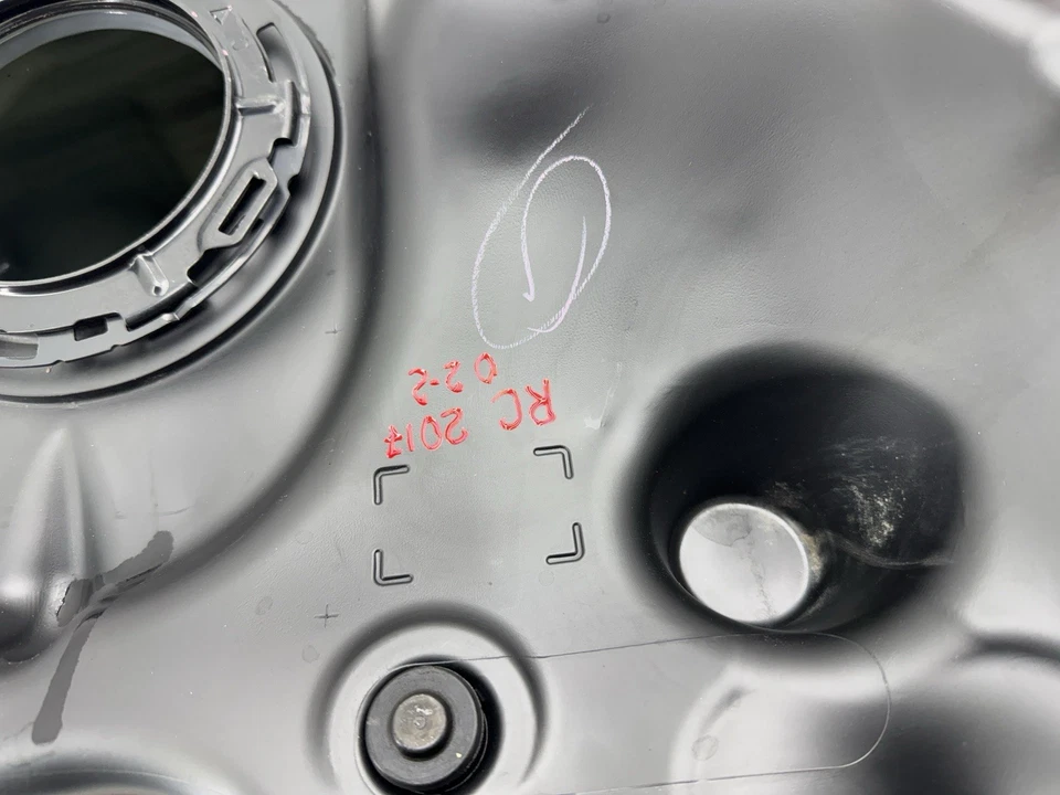 2015-20121 LEXUS RC350 RC300 IS300 IS350 GS300 GS350 DEPÓSITO DE GASOLINA TANQUE DE COMBUSTIBLE OEM Foto 3 de 4