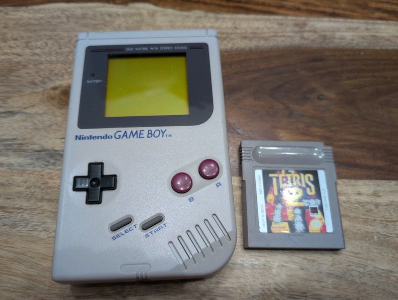 Nintendo Game Boy Original DMG-01 Gray Handheld Console W Game - Tested