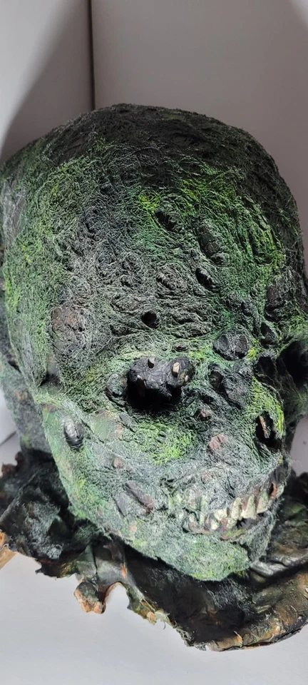 “Swamp Rot Mourner – Máscara de látex hiperreal de FX Co.” ERRIE, REALISTA, ESPELUZNANTE Foto 2 de 4