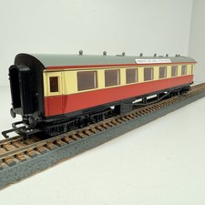 OO Scale Hornby Top Link R4028 BR Centenary Composite Coach W6660