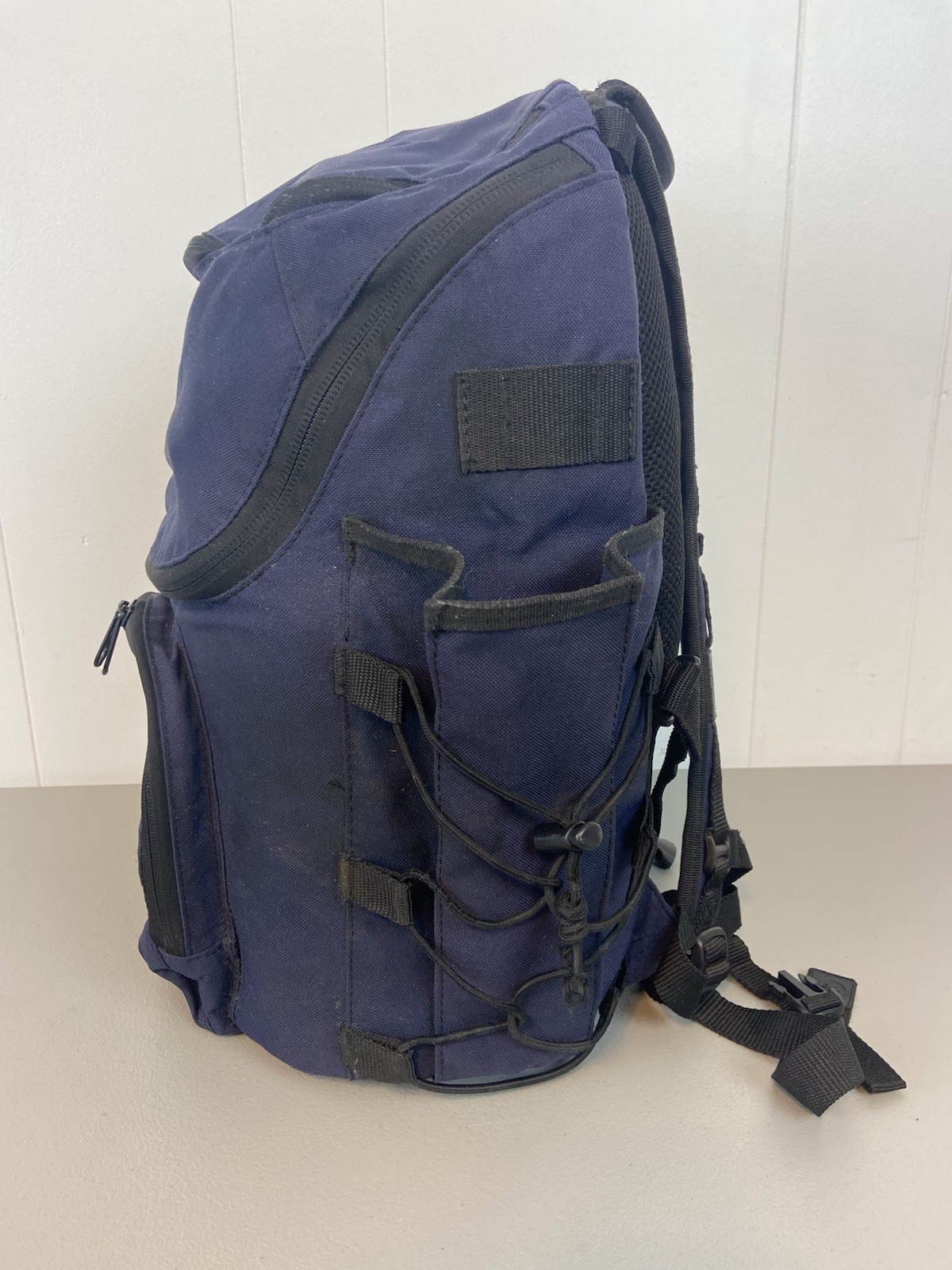 Duluth Trading Company Backpack Blue Rare Model - image 2