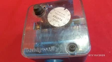 Honeywell C6097A1012 Gas Pressure Switch C6097A