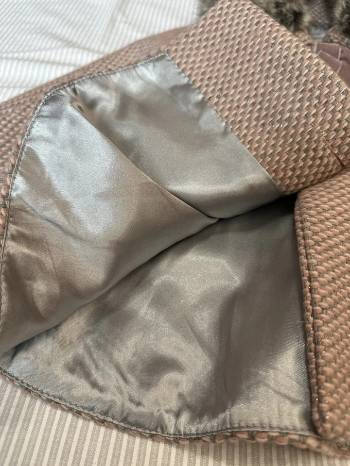 Poncho Monsoon bebê menina 12-24M tweed brilhante colarinho de pele sintética jaqueta formal nova com etiquetas - Imagem 3 de 4