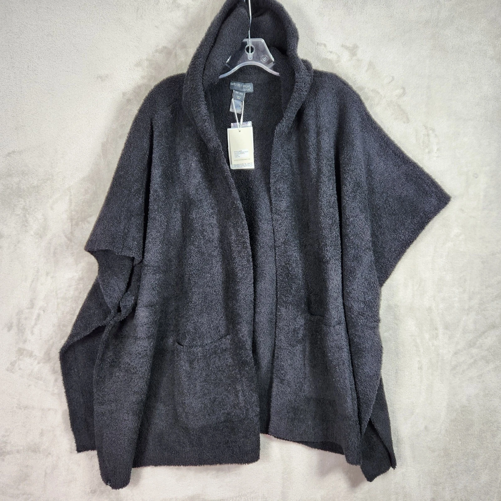 Barefoot Dreams Hooded Poncho Womens One Size Black Patch Pockets Cozy A698226