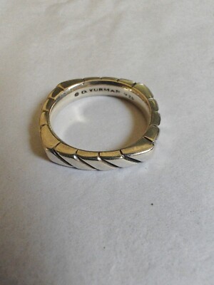 David Yurman quadratischer schmaler Bandring mit Zopfmuster Größe 9,5