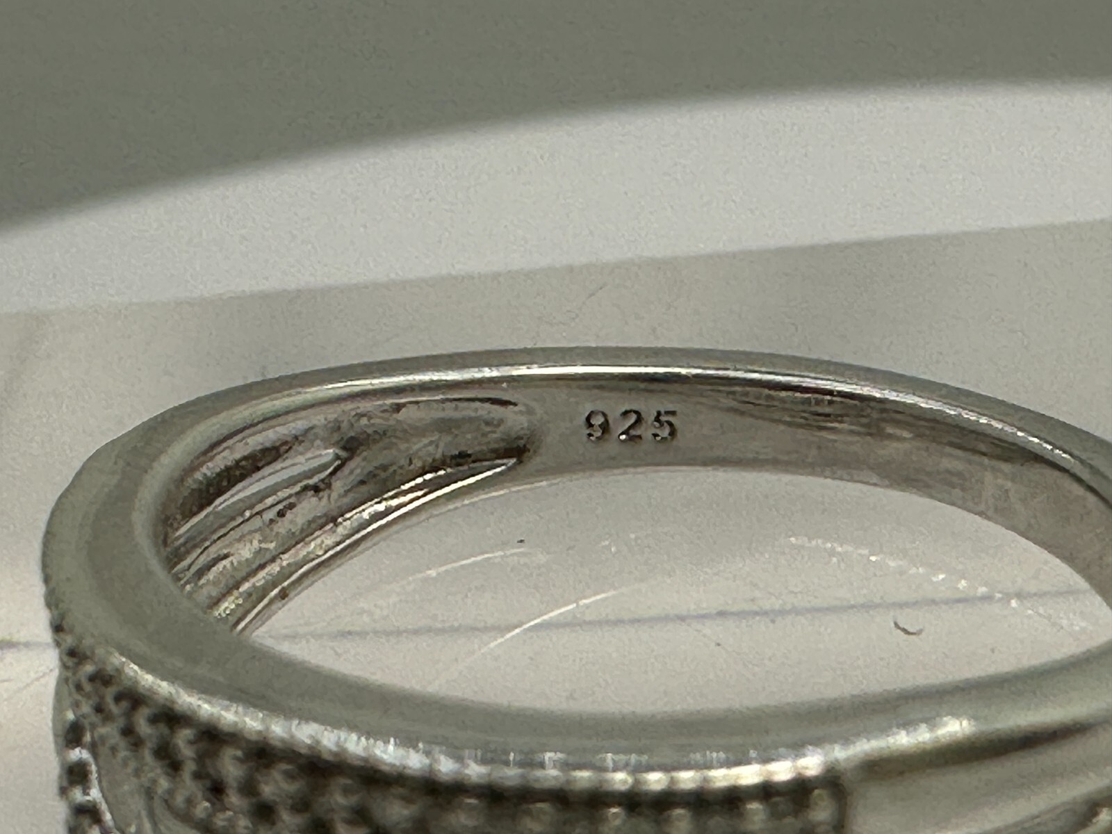 Sterling Silver 925 Stunning Split Shank Twist 0.… - image 2