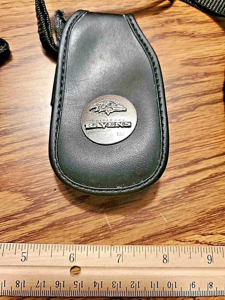 Lote de 3 NUEVAS NFL Baltimore RAVENS Cuero Abatible Teléfono Fundas, VER FOTOS Foto 2 de 4