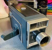 VINTAGE KODAK AUTOMATIC MOVIE CAMERA 8 13MM f/1.6 EKTANAR LENS EX SPOOL CSTORE