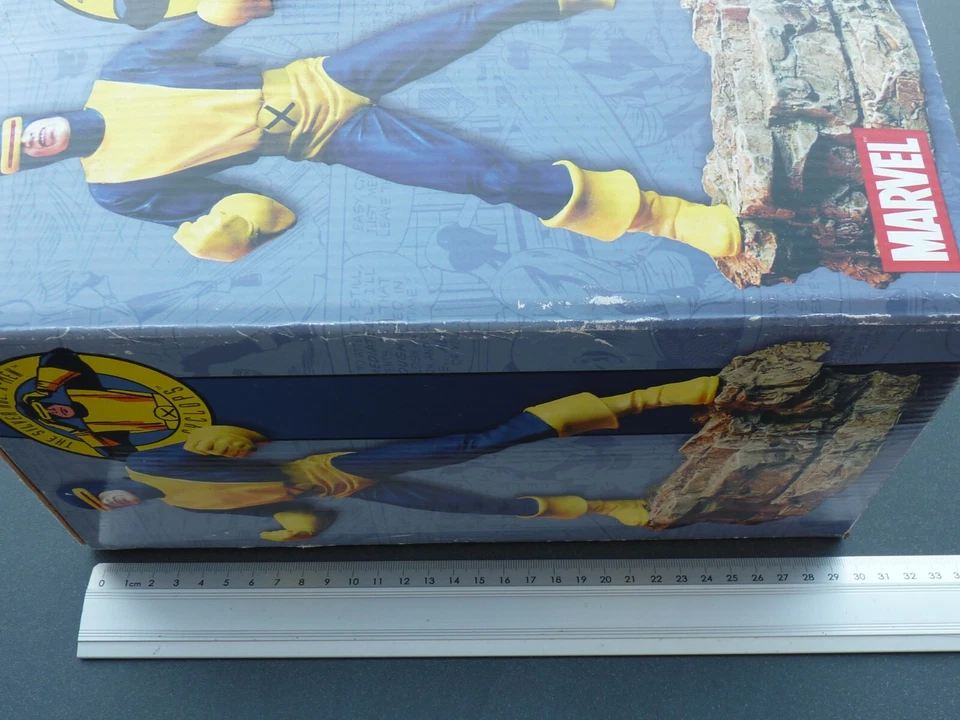MARVEL STATUE Xmen Cyclops Limited Edition Diamond Select - Photo 2/4