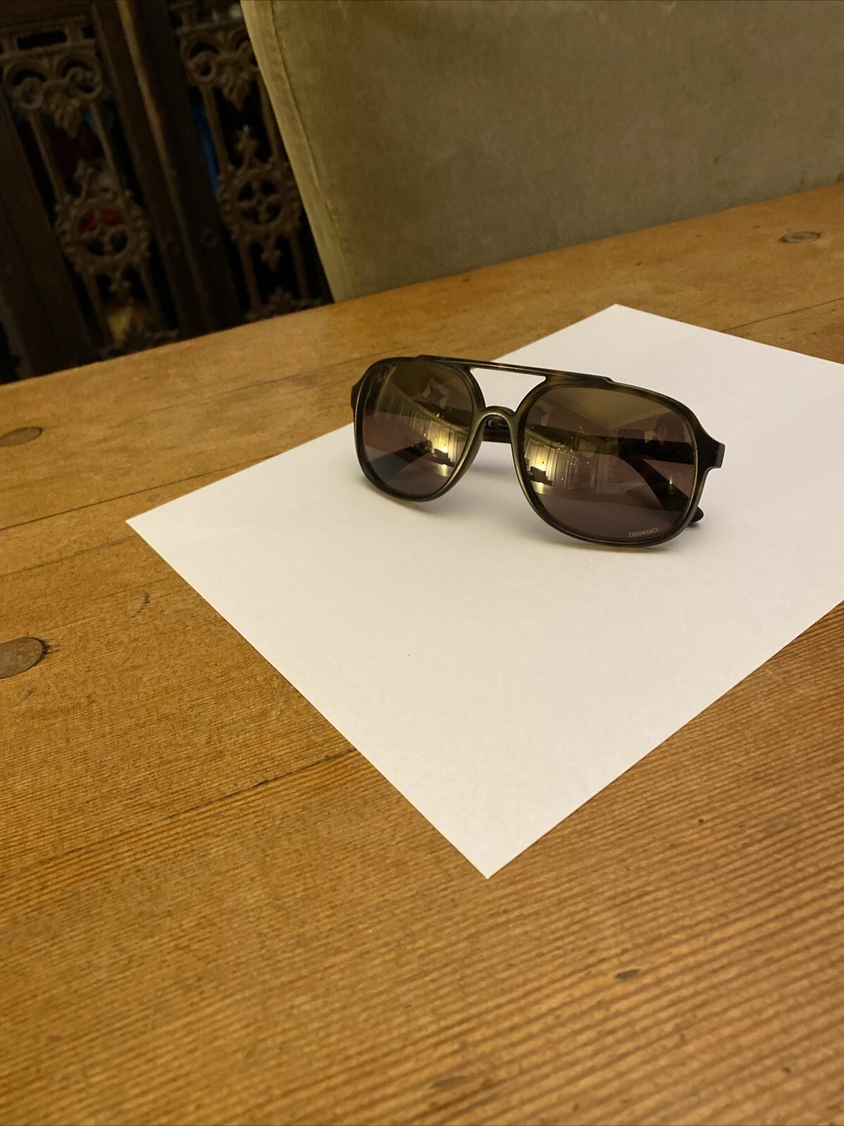 Rayban Aviator Polarized *Scratched Lenses*