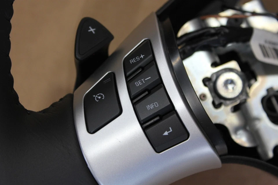 SE ADAPTA A VOLANTE SATURN AURA 2007-2008 ASM 25908471 - NUEVO OEM Foto 3 de 4