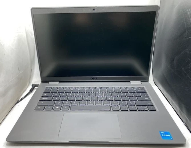 Dell Latitude 3440 14" Intel Core i3-1215U @1.60GHz 16GB RAM 256GB Foto 3 de 4