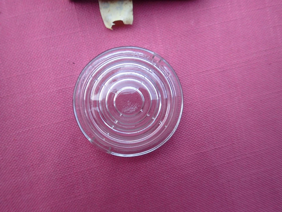 1948-50 Dodge pick-up truck parking light lens, NOS! 1138328 B1 B2 lamp - Image 2 of 4