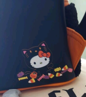NWT Loungefly X Sanrio Exclusive Hello Kitty Costume Sherpa  display picture 3