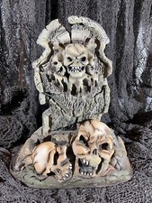 Tombstone Gravestone with Skulls Halloween Decoration