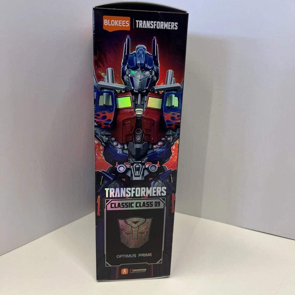 BLOKEES TRANSFORMERS CLASSIC CLASS OPTIMUS PRIME MODEL KIT - Image 2 of 4