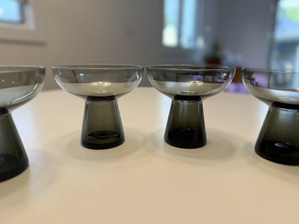 JUEGO DE 4 COPAS DE CÓCTEL PHOEBE HUMO MARGARITA - ¡NUEVO! Foto 4 de 4