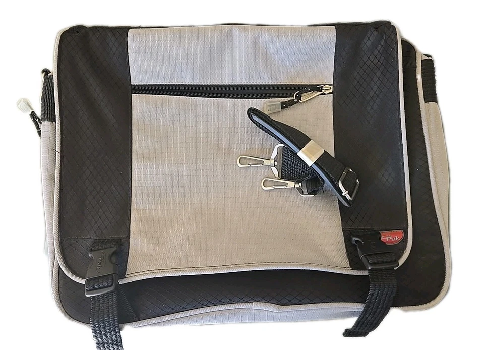 CalPak Laptop Bag Gray Travel Work Messenger Briefcase Shoulder Carry On Tote - Image 2 of 4