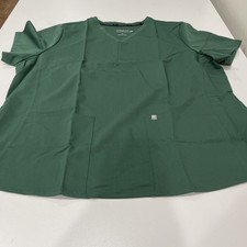 Fabletics Method 2-Pocket Scrub Top Hunter Green 2X