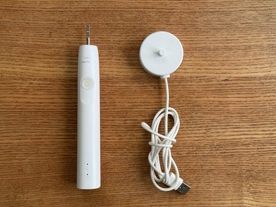 Philips Sonicare 3100 Elektrische Zahnbürste - Weiß (HX3671/13)