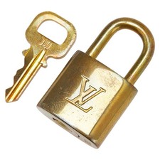 LOUIS VUITTON Padlock and key set Women  Used  