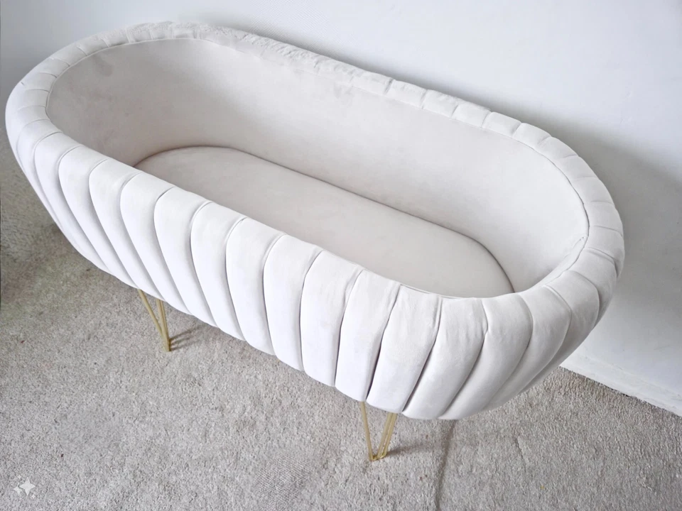 Rocking hairpin Slanted Leg Beautiful Panelled Upholstery Baby Bassinet Crib Cot - Image 4 of 4