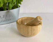 Loisa Bamboo Mortar & Pestle Set Garlic Pepper Press Grinder Crusher for Kitchen