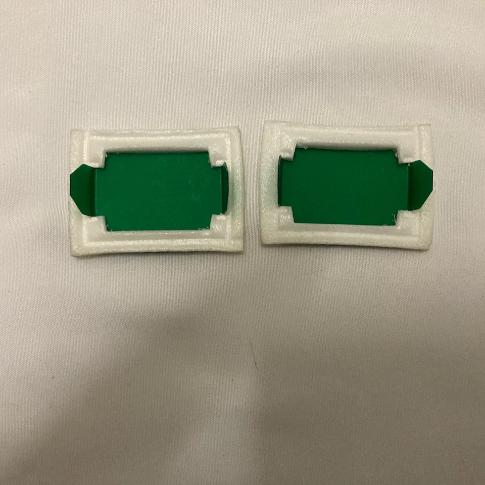 85-90 Chevrolet Caprice Instrument Cluster Turn Signal Lens Pair - Image 2 of 4