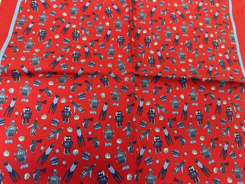 NEW! TM Lewin red and blue robot print pure silk pocket square - Picture 4 of 7