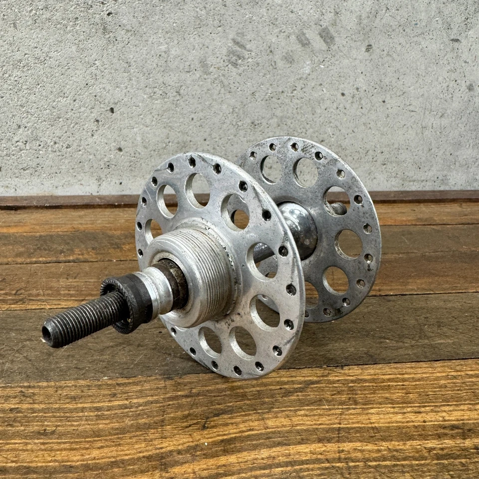 De colección BH Buje Trasero Airlite 40h Teléfono Dial Pista Pista 40 Agujeros B&H Chancla Foto 2 de 4