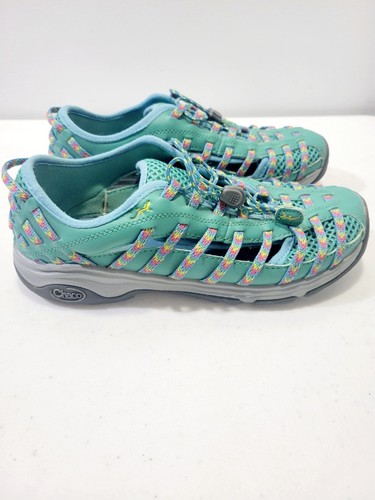 Zapatos de senderismo Chaco Outcross Evo 2 de caña baja para mujer talla 7,5 Fiesta usados en excelente estado - Imagen 4 de 6