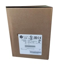 Allen Bradley 22B-D017N104 PowerFlex 40 AC Drive 480VAC 7.5 kW 10 HP New