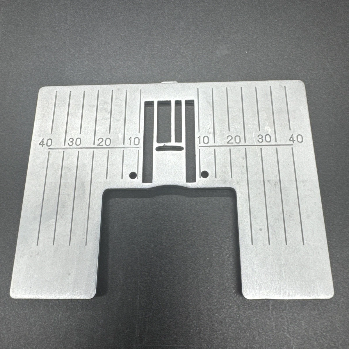 Placa De Aguja Para Máquina De Coser Husqvarna Viking - Modelo Zig Zag, Con Diseño De Diamantes