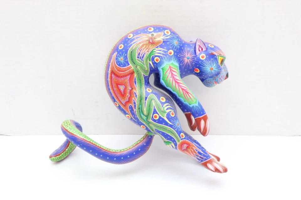 Large Fine Jaguar - Oaxacan Alebrije Wood Carving Folk Art Leopard Cat 11.25" - Image 2 of 4