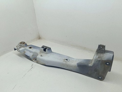 Mercedes-Benz Citan W415 2013 Bracket Fender 631222162R ISA3461