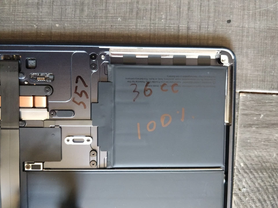 Apple Macbook Air 13" M2 A2681 2022 ,掌托,键盘,触摸板,午夜蓝色 — 第 4/4 张图片